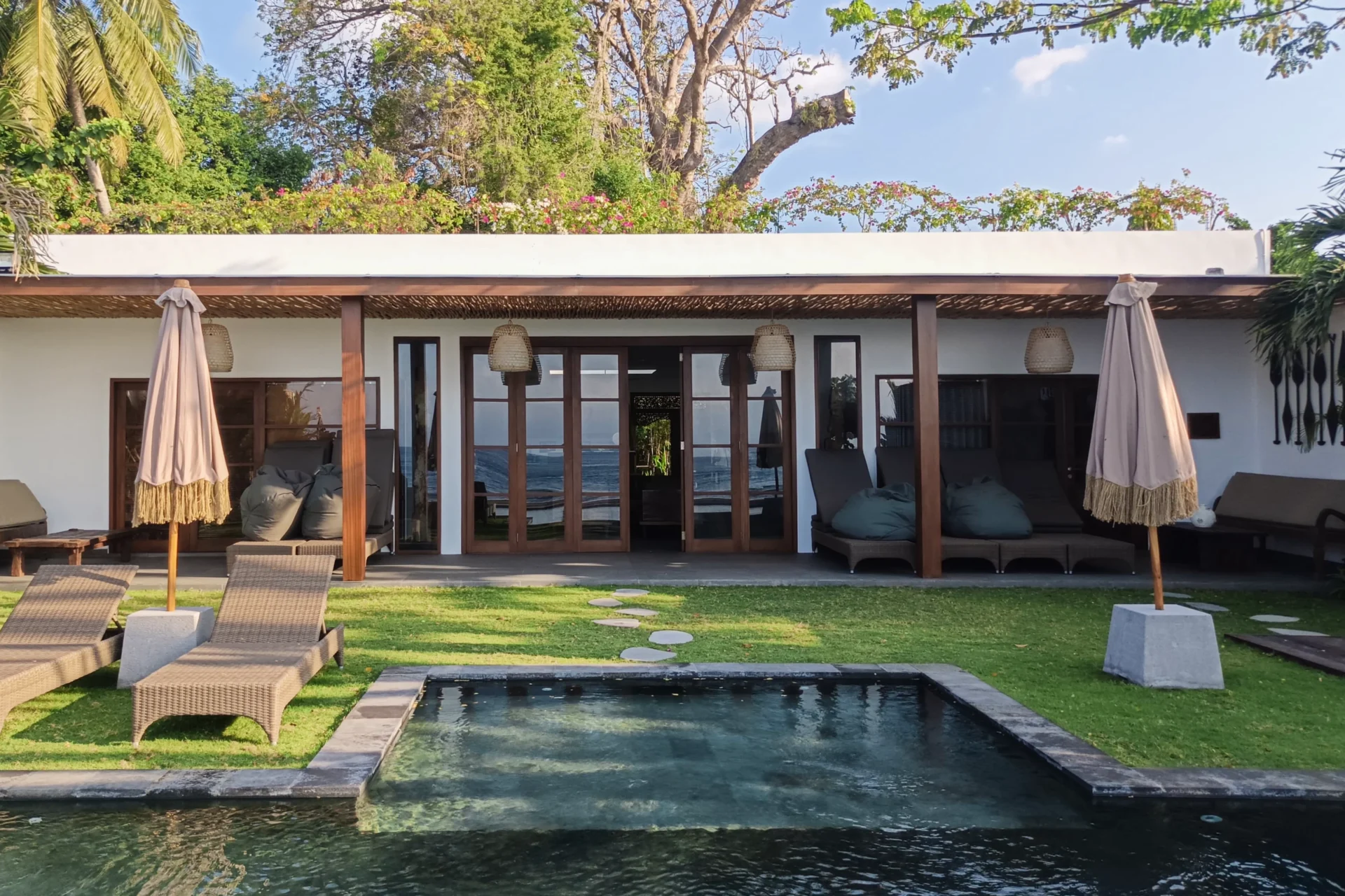 NYAMAN VILLAS NUSA PENIDA 01