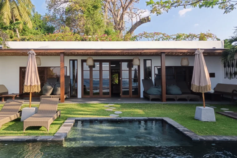 NYAMAN VILLAS NUSA PENIDA 01