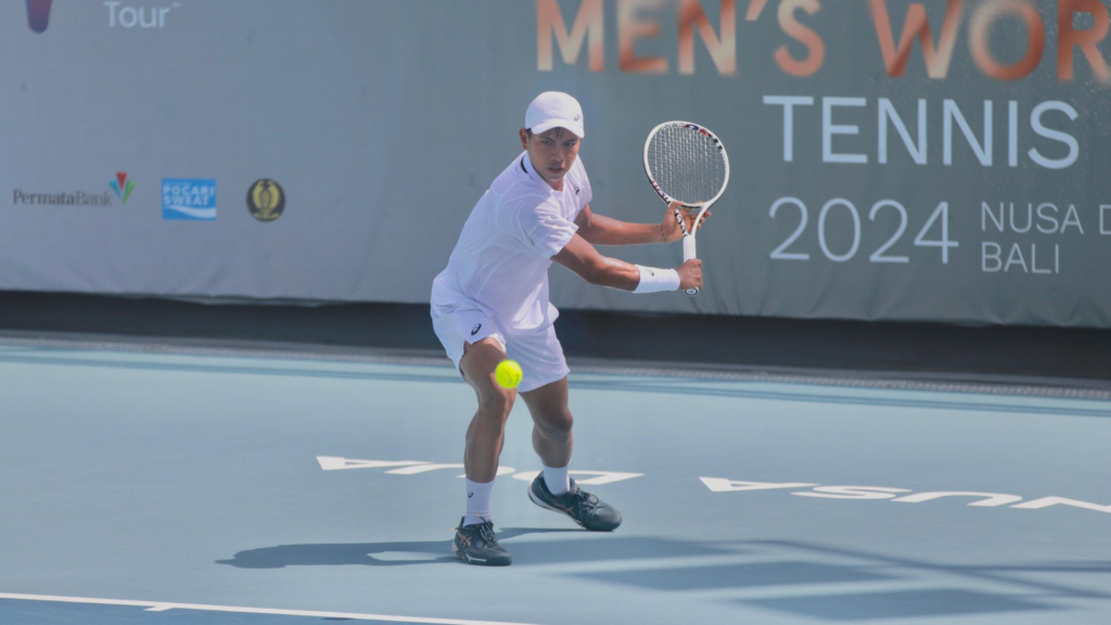 Tenis