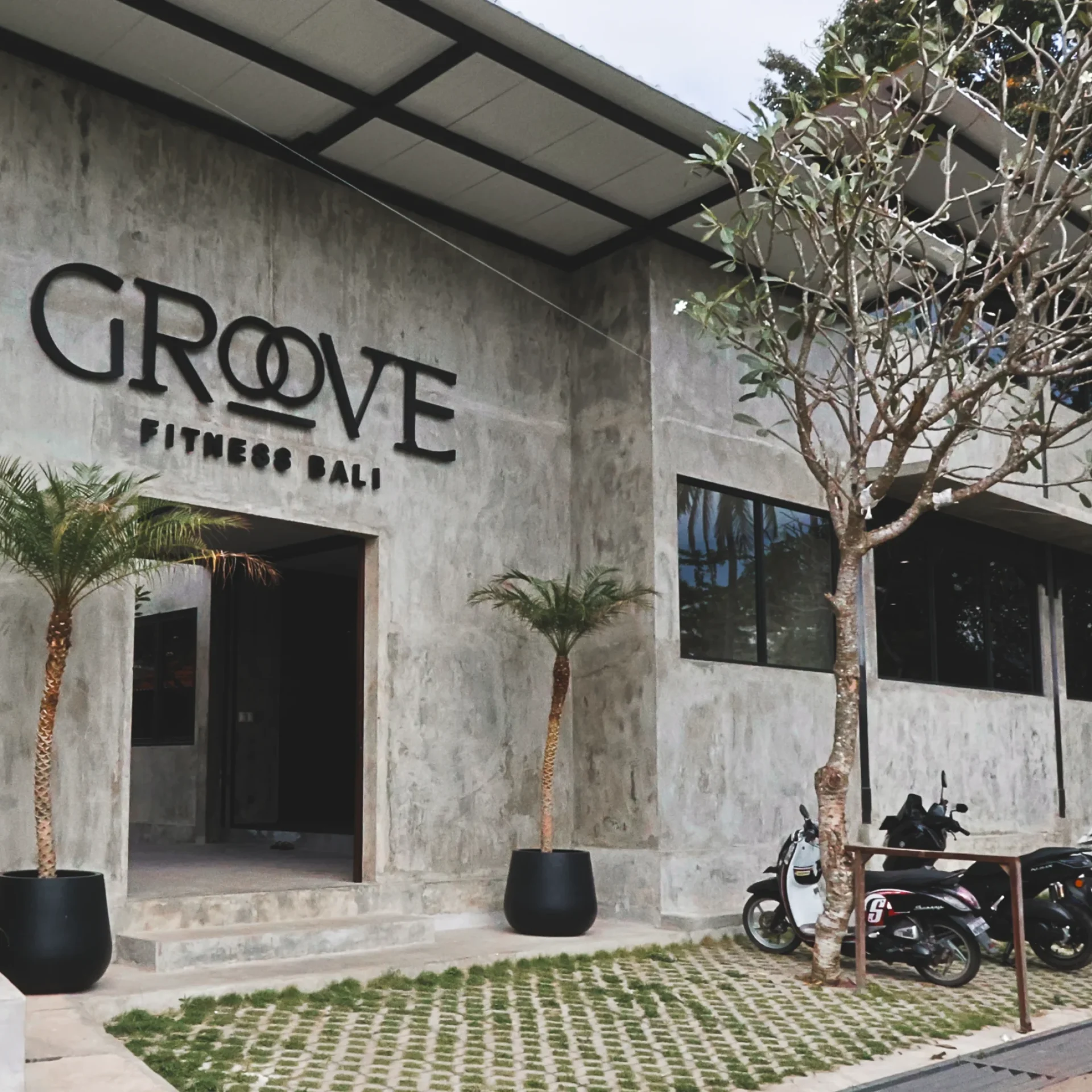 GROOVE BAY 01